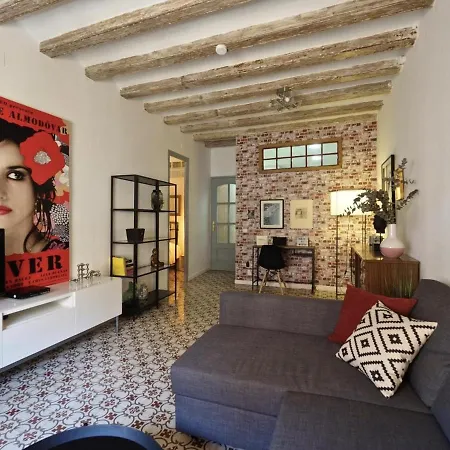 Almodovar Apartment